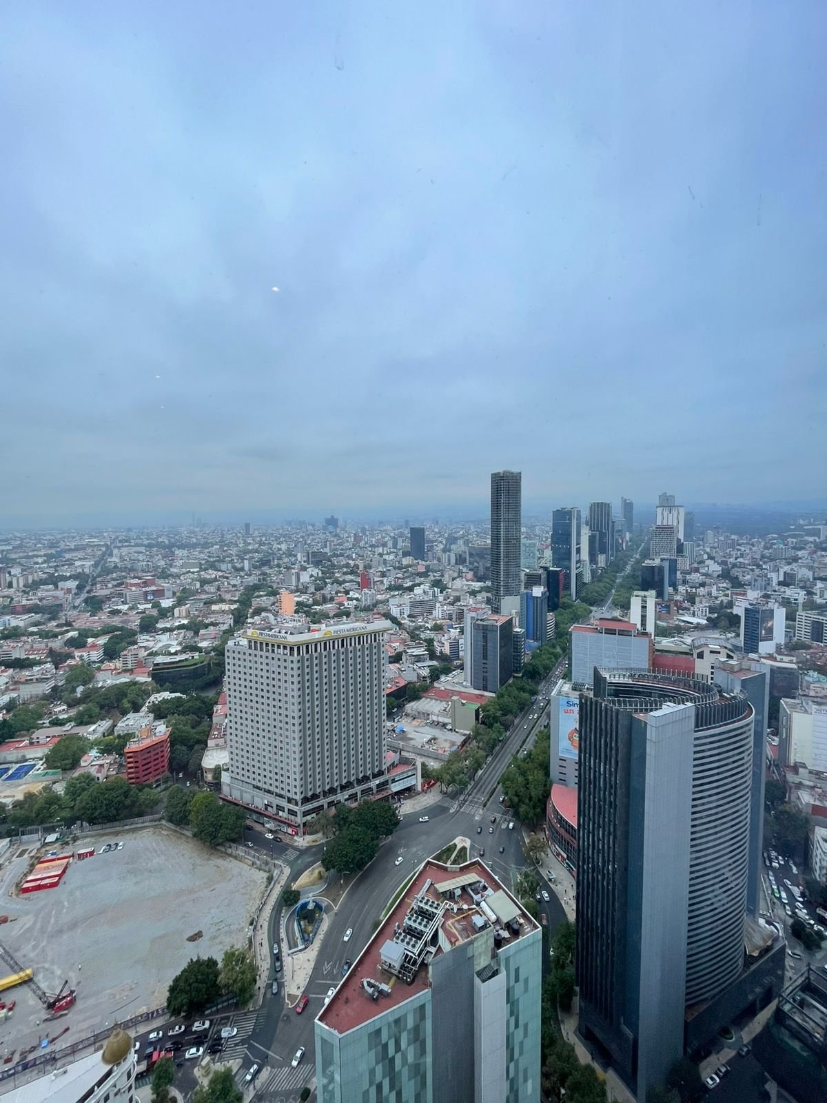 Vista de la Ciudad de México con edificios nuevos