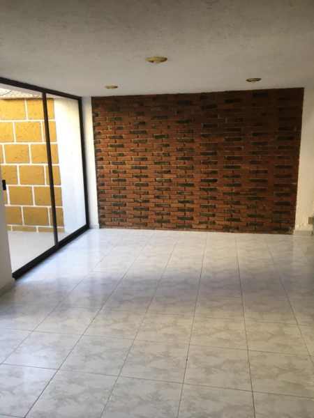 Casa en venta en Chimalcoyotl, Tlalpan · 5 rec · 350 m²