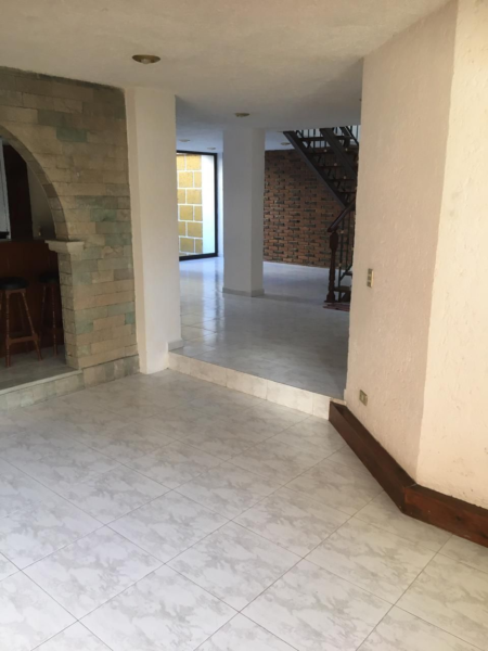 Casa en venta en Chimalcoyotl, Tlalpan · 5 rec · 350 m²