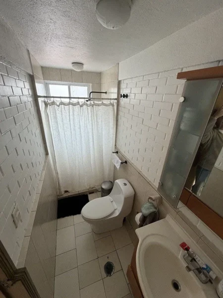 Casa esquinada en Prados de Coyoacán